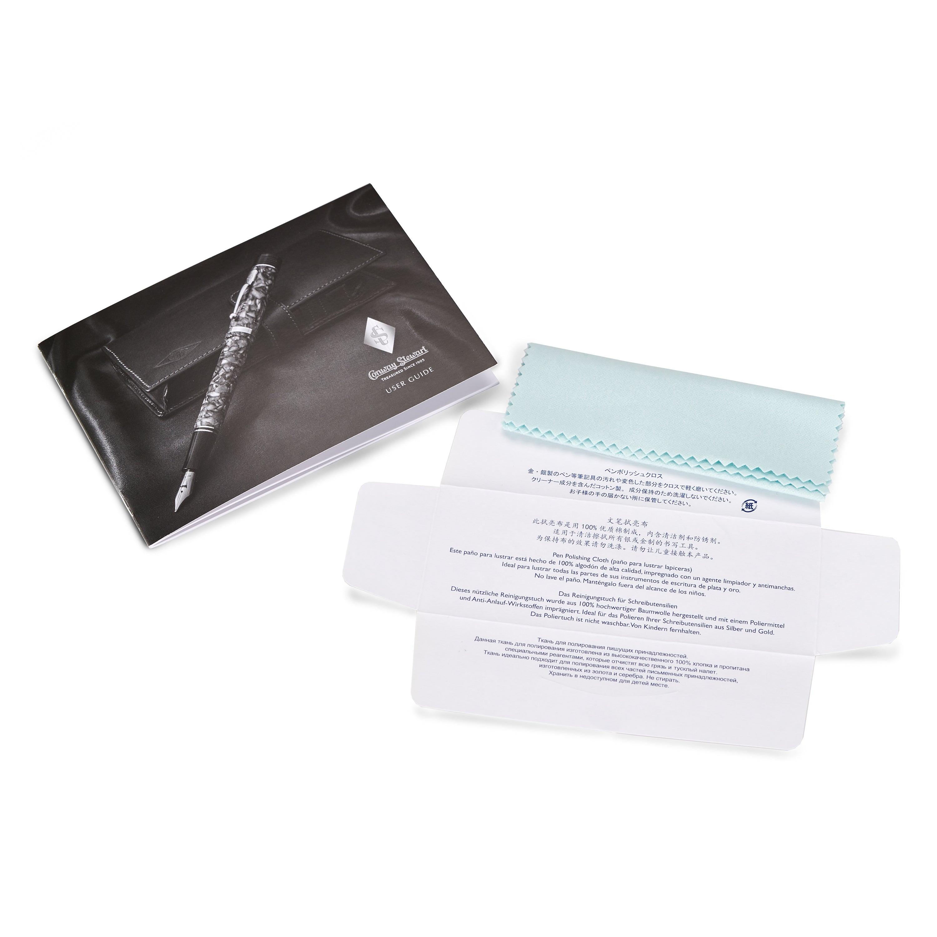 Conway Stewart Churchill Dartmoor Gold - Conway Stewart Conway Stewart Churchill Dartmoor Gold - Conway Stewart