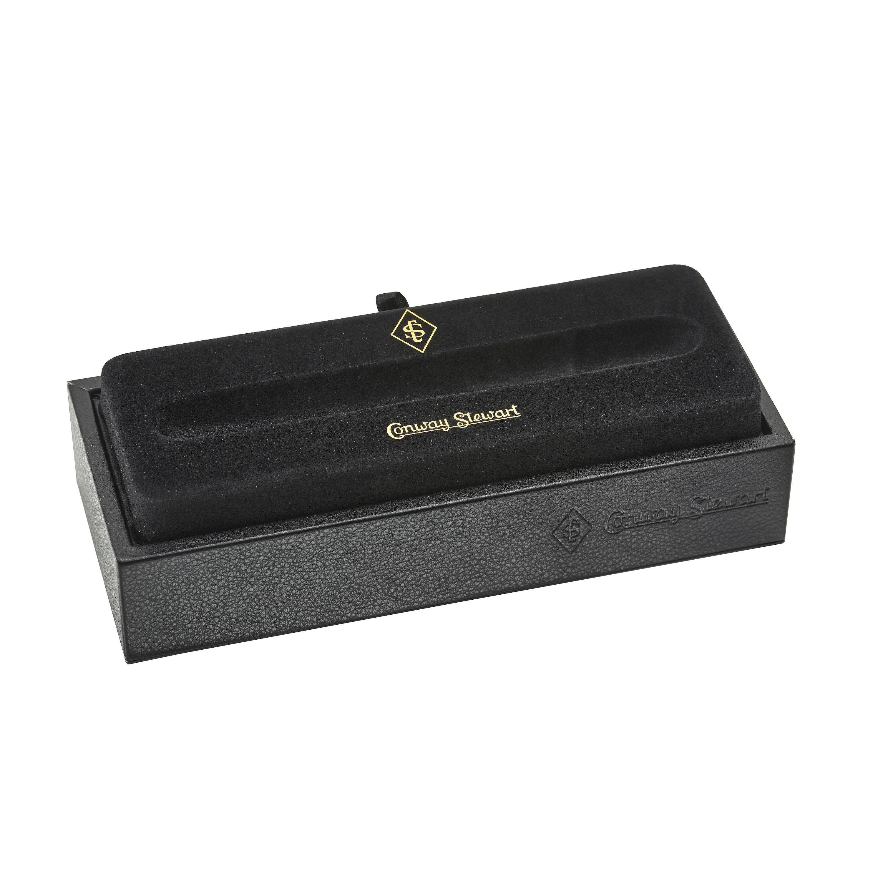 Conway Stewart Series 58 Classic Black Gold conwaystewart.com Conway Stewart Series 58 Classic Black Gold conwaystewart.com
